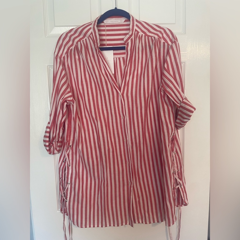 White and red striped button up shirt. Women size LARGE. New with tags.